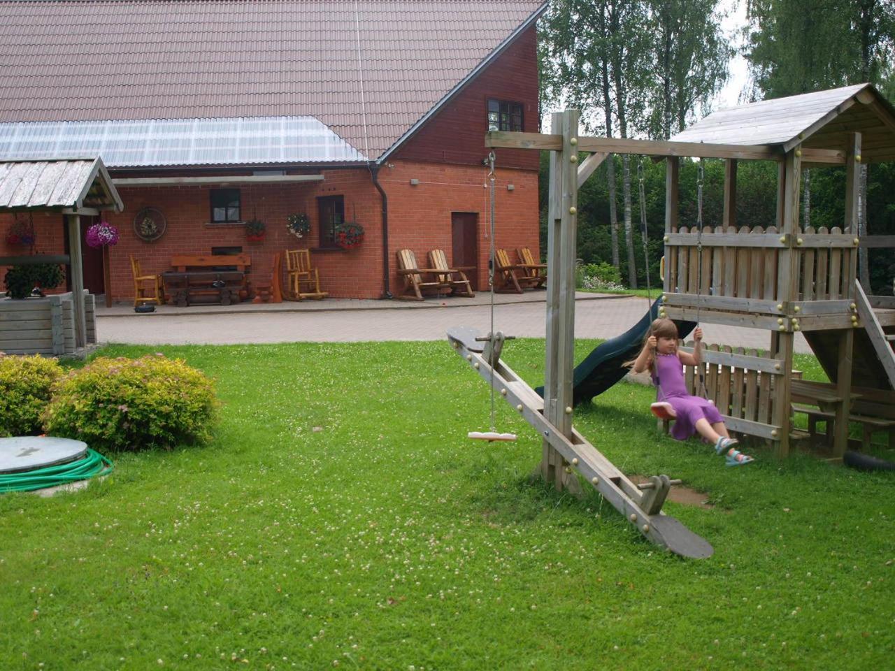 Guest House Pilskalni Rubene Екстериор снимка